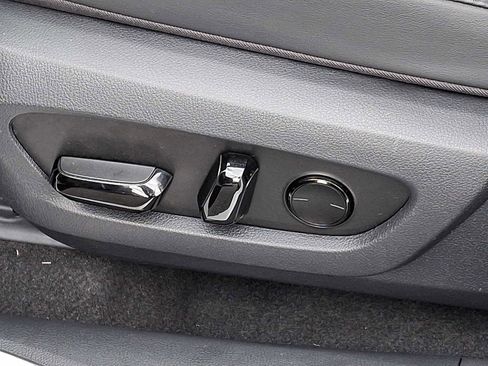 Certified 2025 Lexus RX 350 Premium image 10