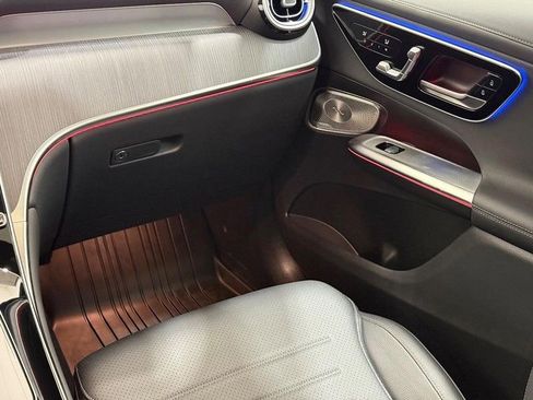 New 2025 Mercedes-Benz GLC 300 GLC 300 Coupe image 13