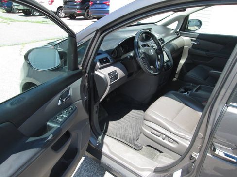 Used 2016 Honda Odyssey EX-L image 14