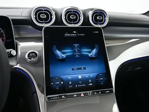 New 2025 Mercedes-Benz GLC 300 GLC 300 image 15