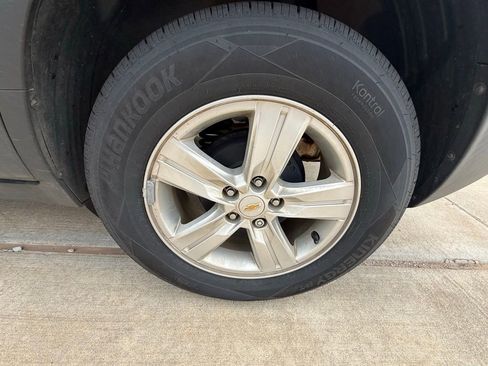 Used 2018 Chevrolet Trax LT w/ LT Convenience Package image 8