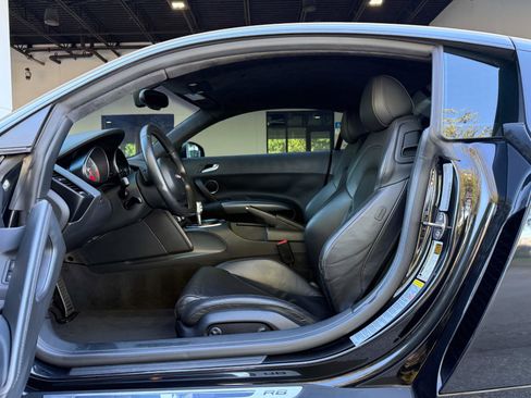 Used 2008 Audi R8 V8 image 18