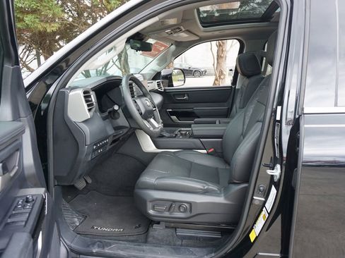 Used 2023 Toyota Tundra Limited AWD/4WD image 2