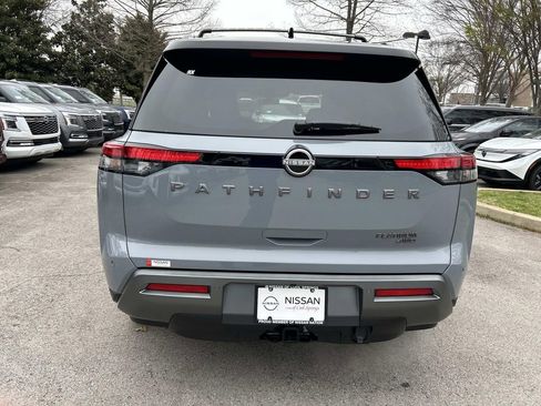New 2026 Nissan Pathfinder Platinum AWD/4WD image 6