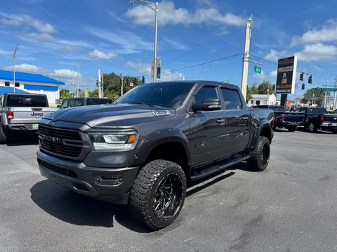 Used 2019 RAM 1500 Big Horn RWD image 1