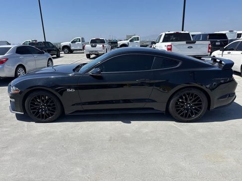 Used 2020 Ford Mustang GT Premium w/ GT Performance Package RWD image 2
