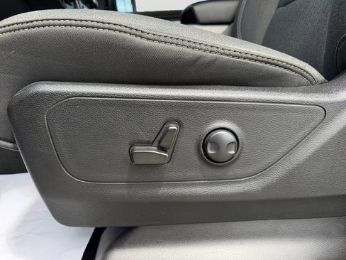 Used 2023 RAM 1500 Big Horn RWD image 25