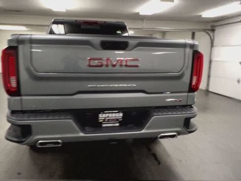 New 2026 GMC Sierra 1500 AT4 w/ AT4 Premium Package AWD/4WD image 7