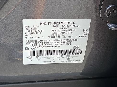Used 2022 Ford Explorer XLT AWD/4WD image 38