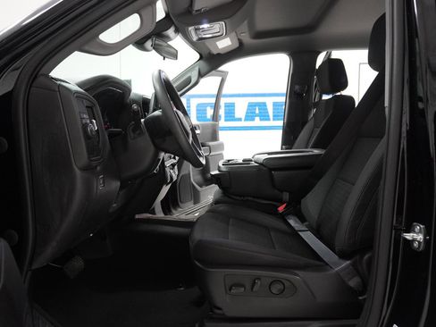 Used 2023 Chevrolet Silverado 1500 Custom image 12