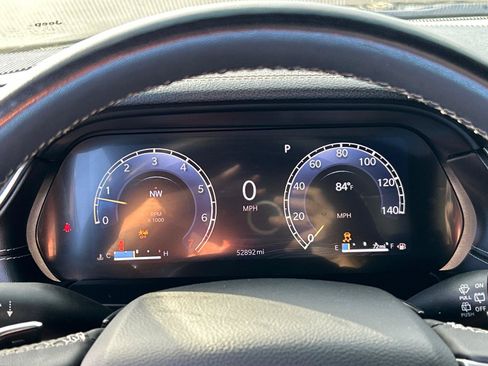 Used 2024 Jeep Grand Cherokee Limited RWD image 26