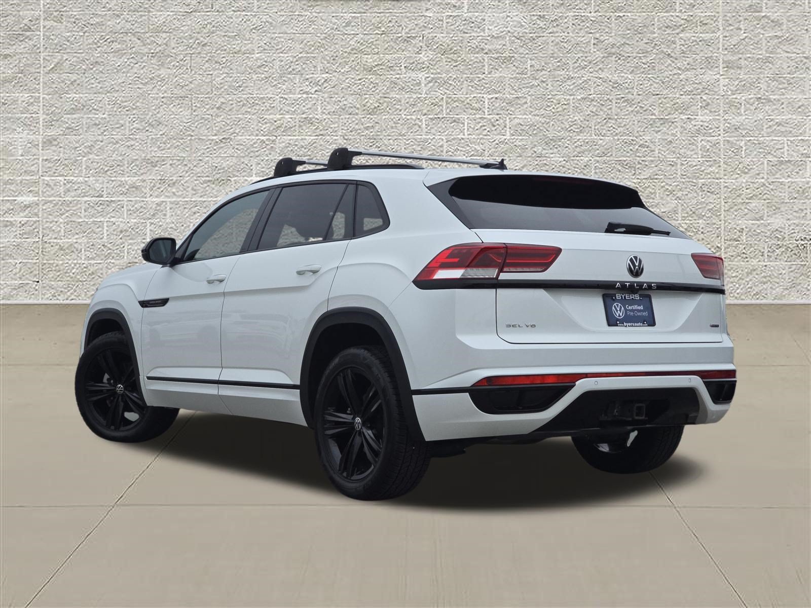 Certified 2023 Volkswagen Atlas Cross Sport SEL R-Line AWD/4WD image 5