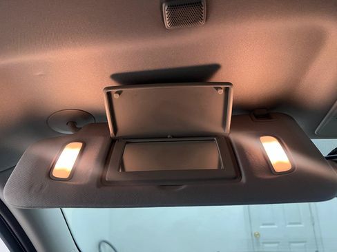 Used 2014 Chevrolet Traverse LT FWD image 45