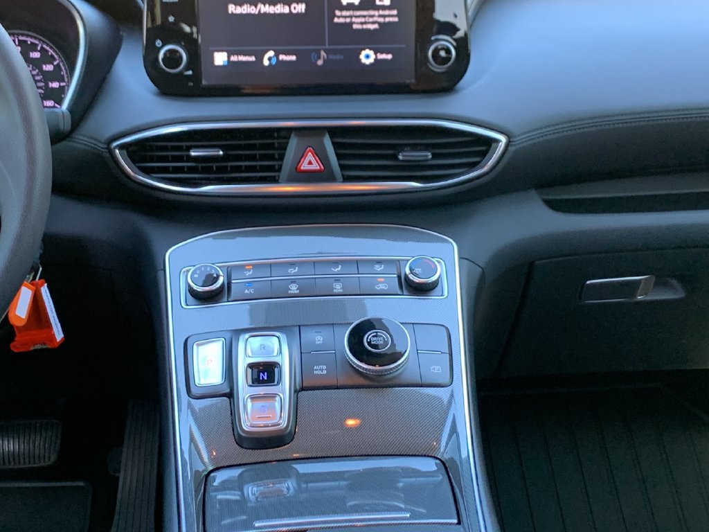 Certified 2023 Hyundai Santa Fe SE FWD image 18