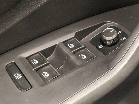 Used 2021 Volkswagen Jetta S image 27