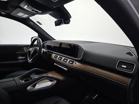 Certified 2025 Mercedes-Benz GLE 450 GLE 450 image 15