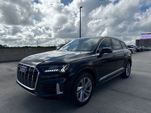 Used 2023 Audi Q7 3.0T Premium Plus w/ Premium Plus Package AWD/4WD image 7