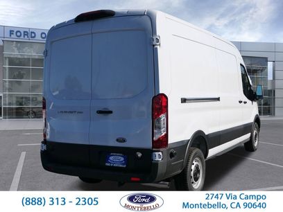 New 2025 Ford Transit 250 148 Medium Roof w/ Load Area Protection Package