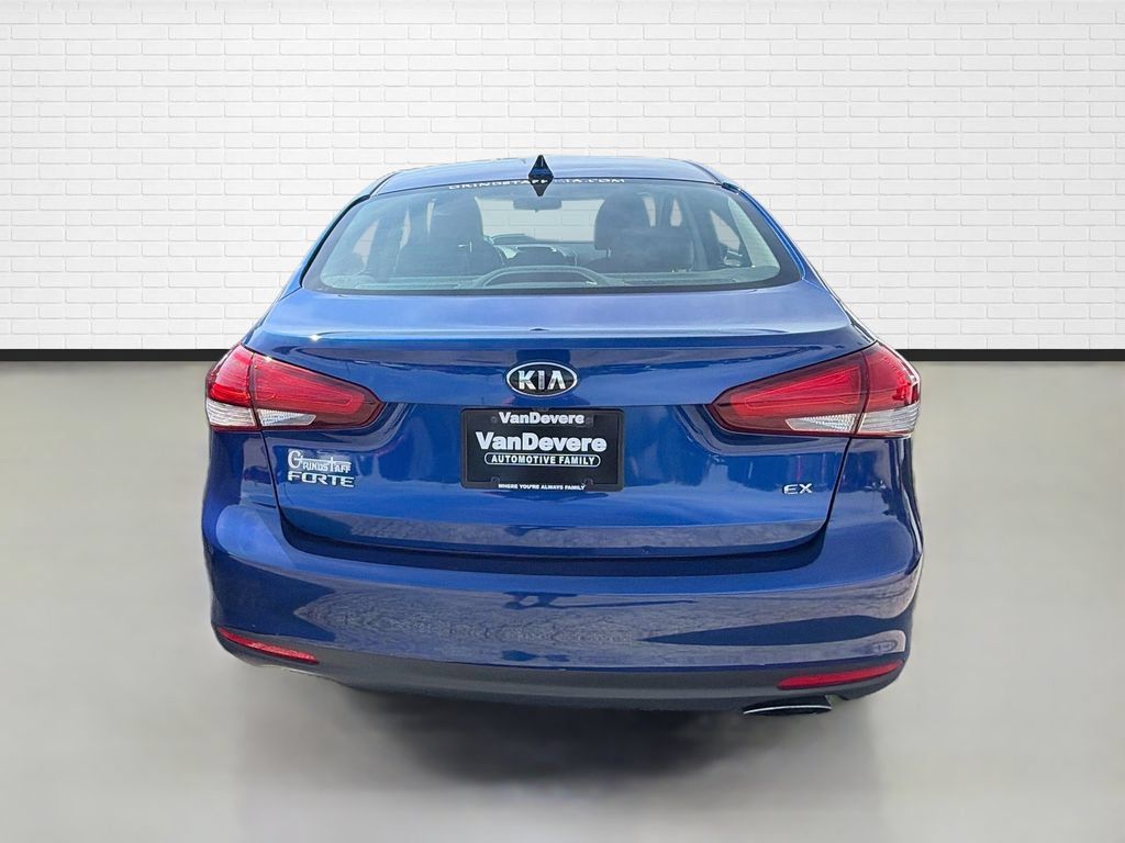 Used 2017 Kia Forte EX FWD image 7