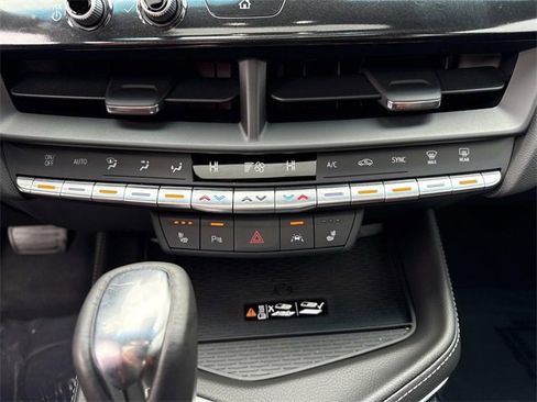 Certified 2025 Cadillac CT4 Luxury image 23