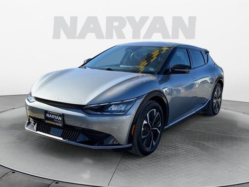 Used 2023 Kia EV6 Wind image 4