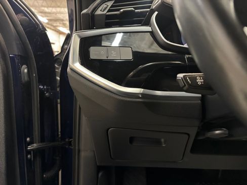 Used 2022 Audi Q3 2.0T Premium Plus image 16