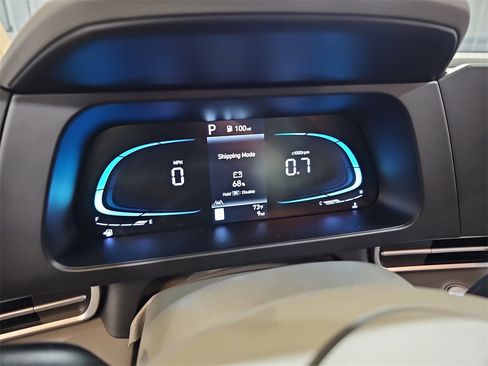 New 2025 Hyundai Elantra Sport image 18