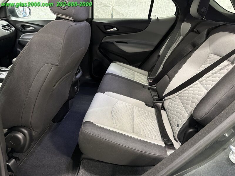 Used 2020 Chevrolet Equinox LS AWD/4WD image 9