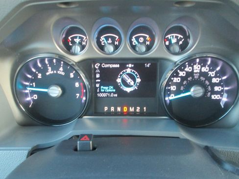 Used 2015 Ford F250 XLT w/ XLT Premium Package image 14