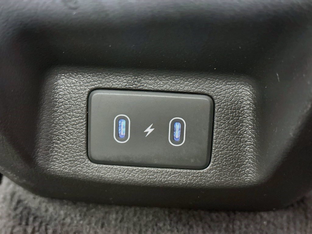 Used 2025 Hyundai Sonata SEL FWD image 39
