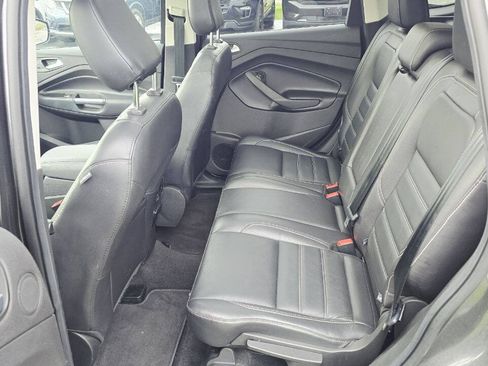 Used 2019 Ford Escape Titanium AWD/4WD image 11