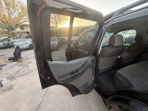 Used 2006 Nissan Xterra S w/ (K92) Protection Pkg image 25