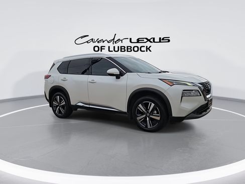 Used 2021 Nissan Rogue SL FWD image 2