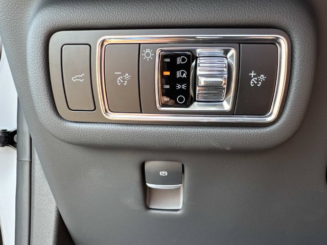 New 2026 Lincoln Nautilus Reserve AWD/4WD image 20