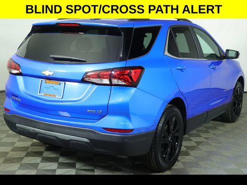 Used 2024 Chevrolet Equinox LT AWD/4WD image 11