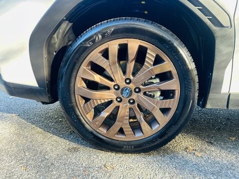 Used 2025 Subaru Forester Sport image 29