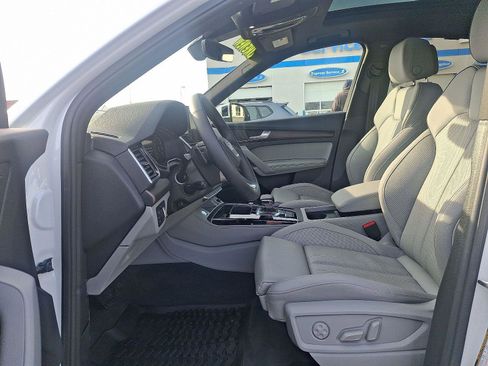 Used 2024 Audi Q5 2.0T Premium Plus w/ Premium Plus Package image 14