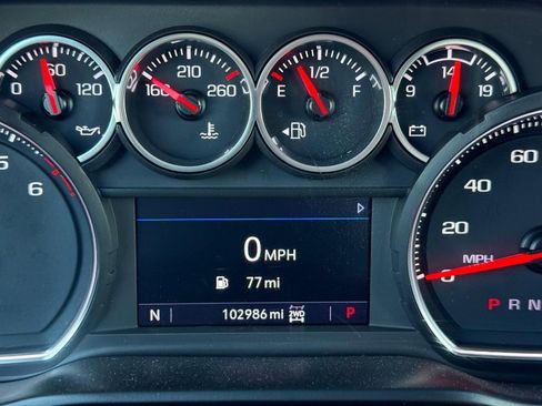 Used 2021 Chevrolet Silverado 1500 LT Trail Boss w/ Convenience Package II image 22