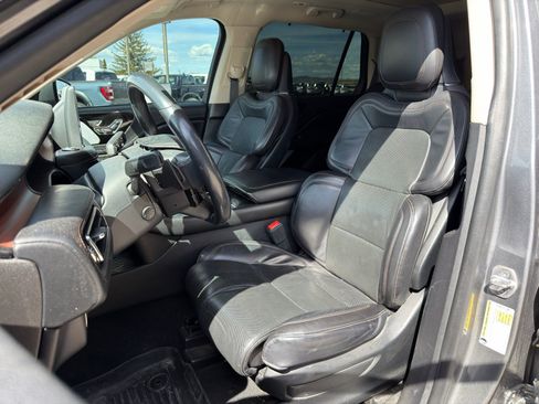 Used 2021 Lincoln Aviator Reserve w/ Equipment Group 210A image 7