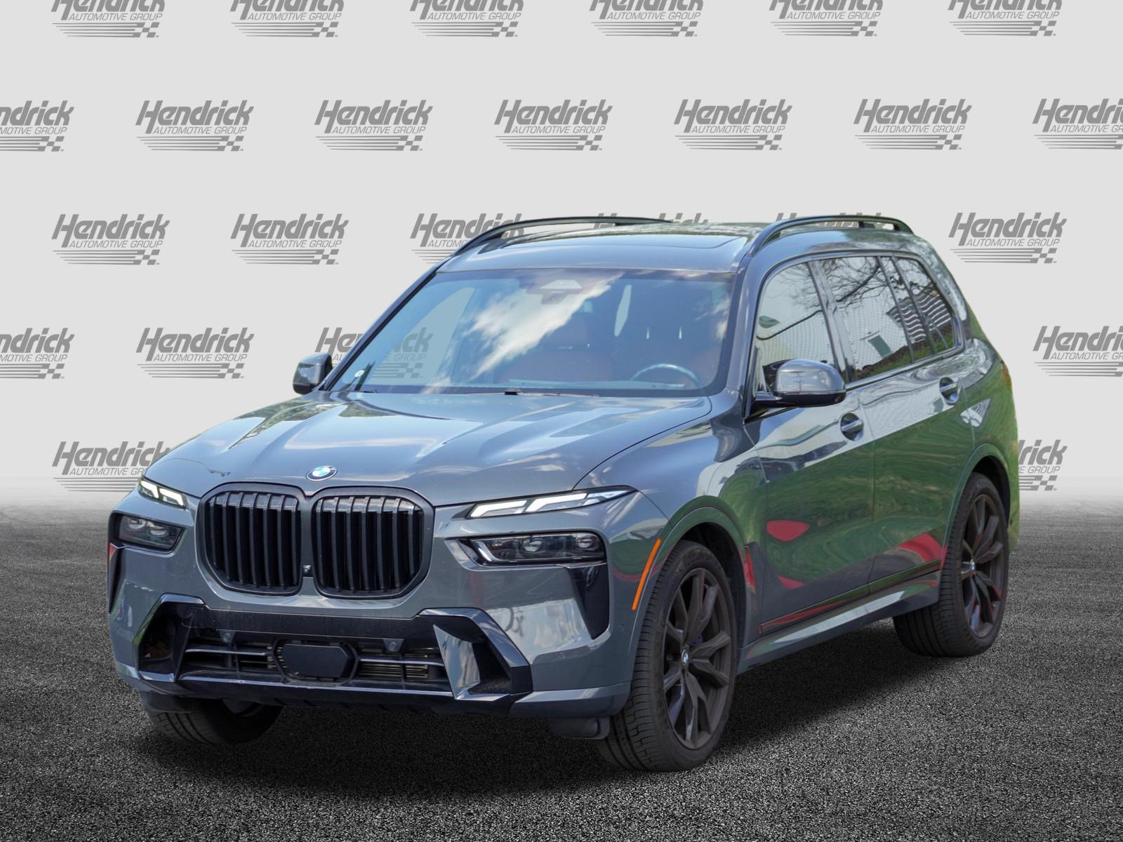 Certified 2024 BMW X7 xDrive40i w/ M Sport Package AWD/4WD image 5