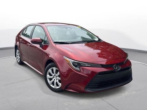 Certified 2026 Toyota Corolla LE FWD image 4