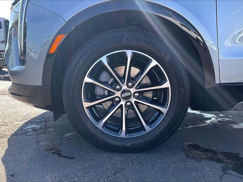 Certified 2024 Cadillac XT4 Sport image 9