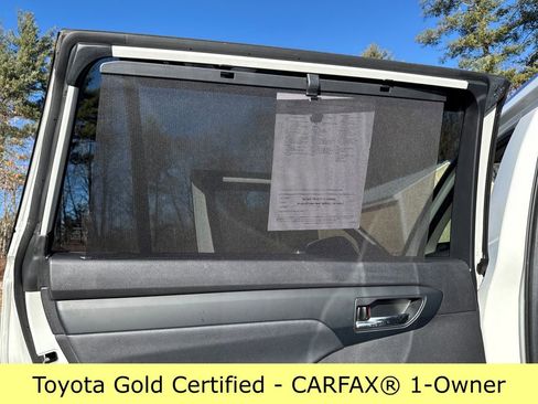 Certified 2021 Toyota Highlander XLE image 44