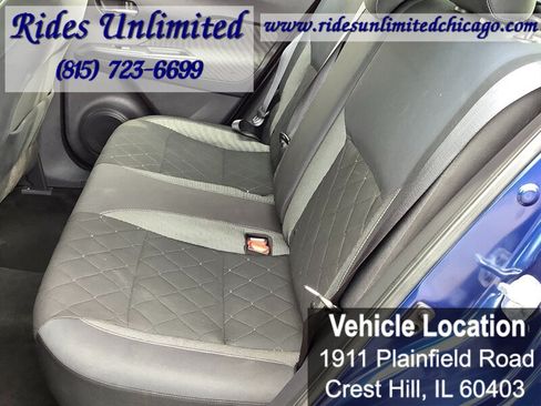 Used 2019 Nissan Kicks SV FWD image 23