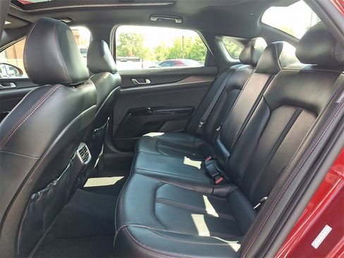 Used 2023 Kia K5 GT image 10