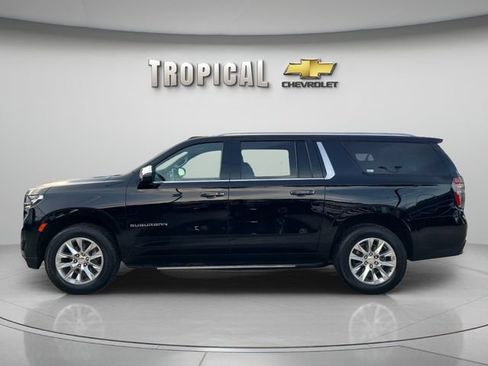 Used 2024 Chevrolet Suburban Premier AWD/4WD image 2