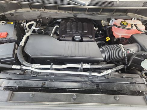 Used 2023 Chevrolet Silverado 1500 Custom w/ LPO, Dark Essentials Package RWD image 28