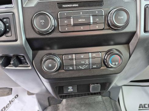 Used 2022 Ford F350 XLT w/ XLT Value Package image 21