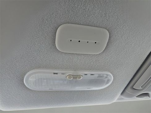 Used 2019 Nissan Versa S Plus image 20