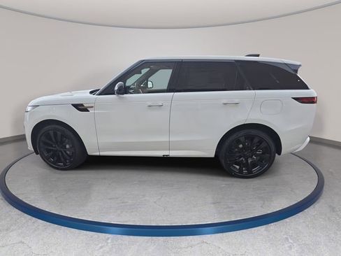 New 2026 Land Rover Range Rover Sport Dynamic SE image 8